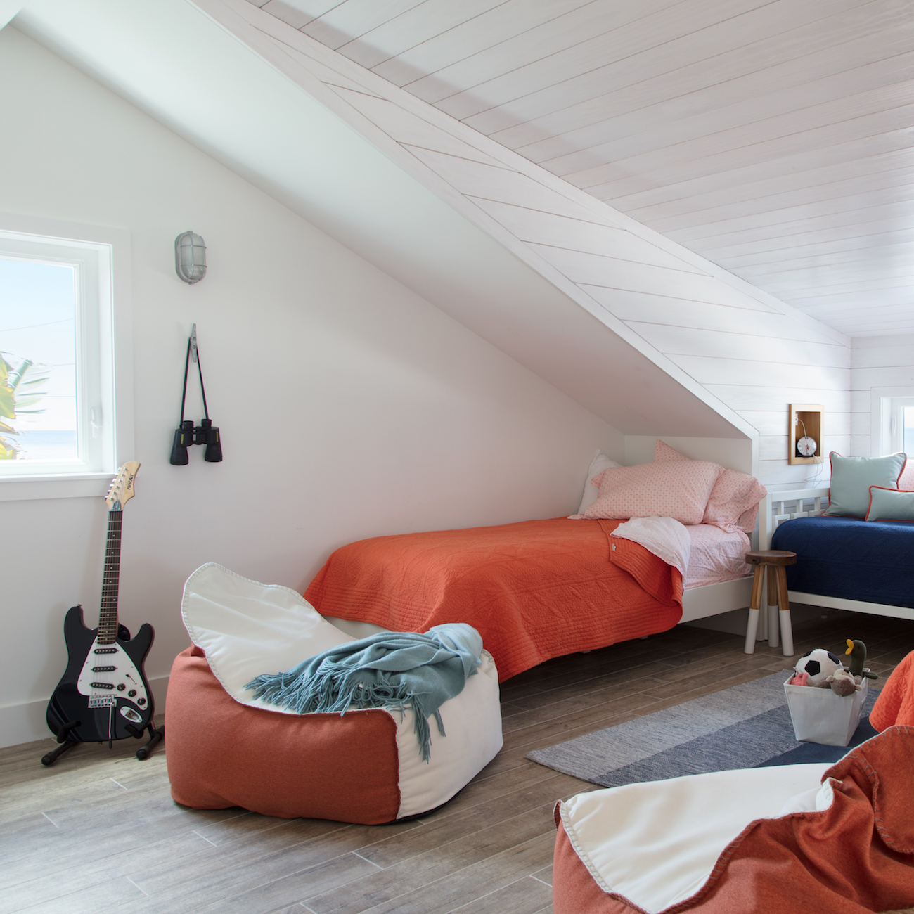 Amidships Bulkhead Wall Mount | Photo Courtesy of Traction Architecture